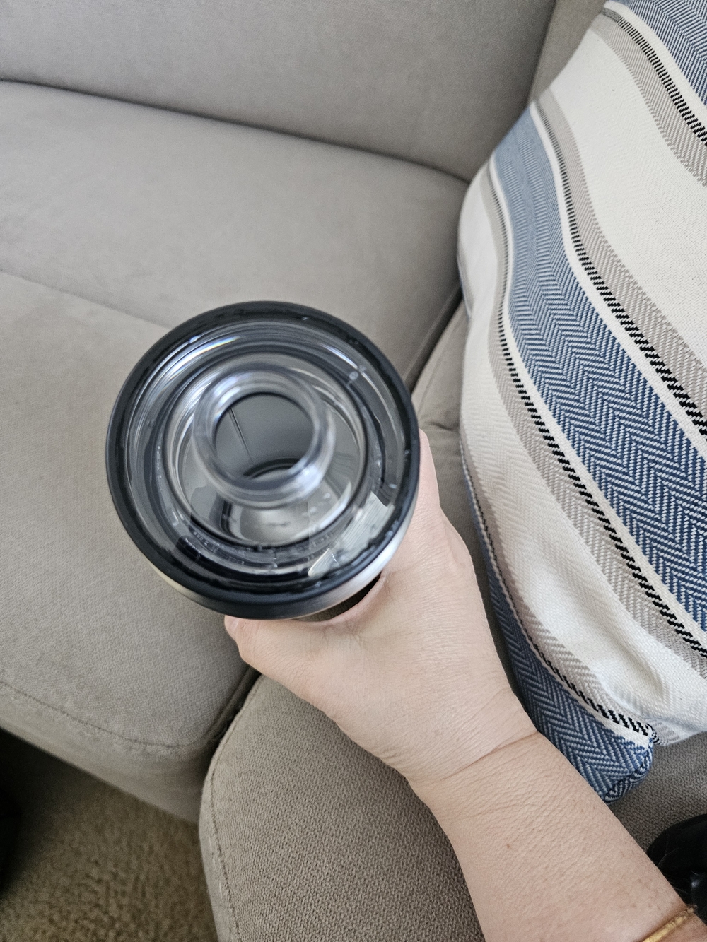 Custom YETI Rambler 26oz - Picture 5 of 9